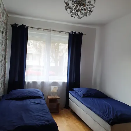 Mieszkanie Saperska - 3 *